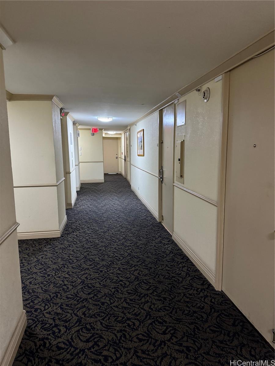 Photo 16 of 22