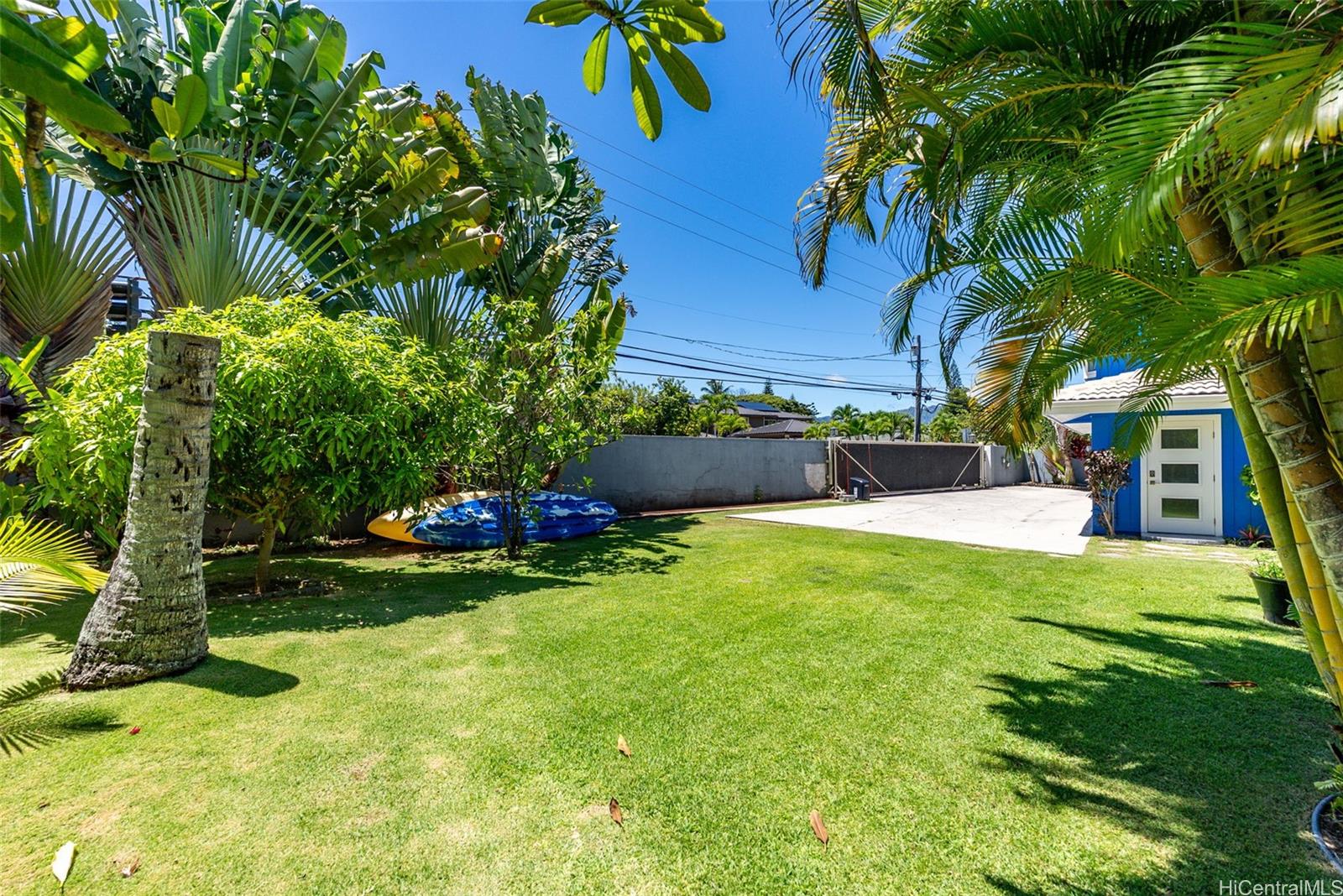 6 N Kalaheo Avenue