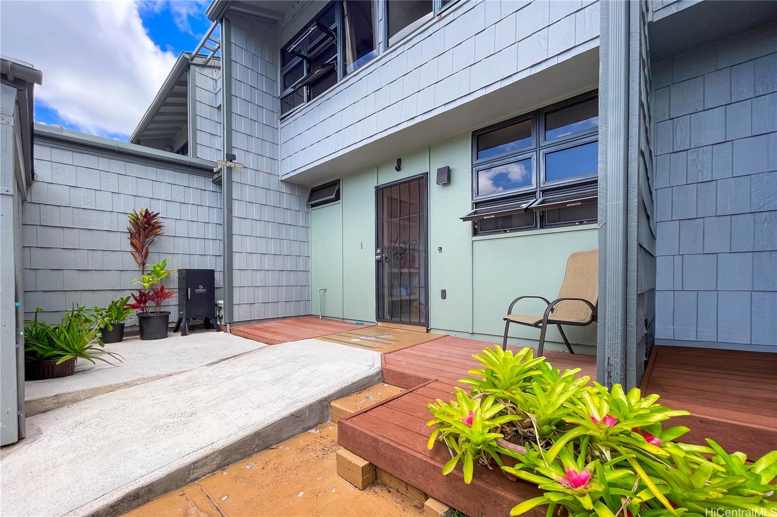 94-061 Kuahelani Avenue  Unit 132