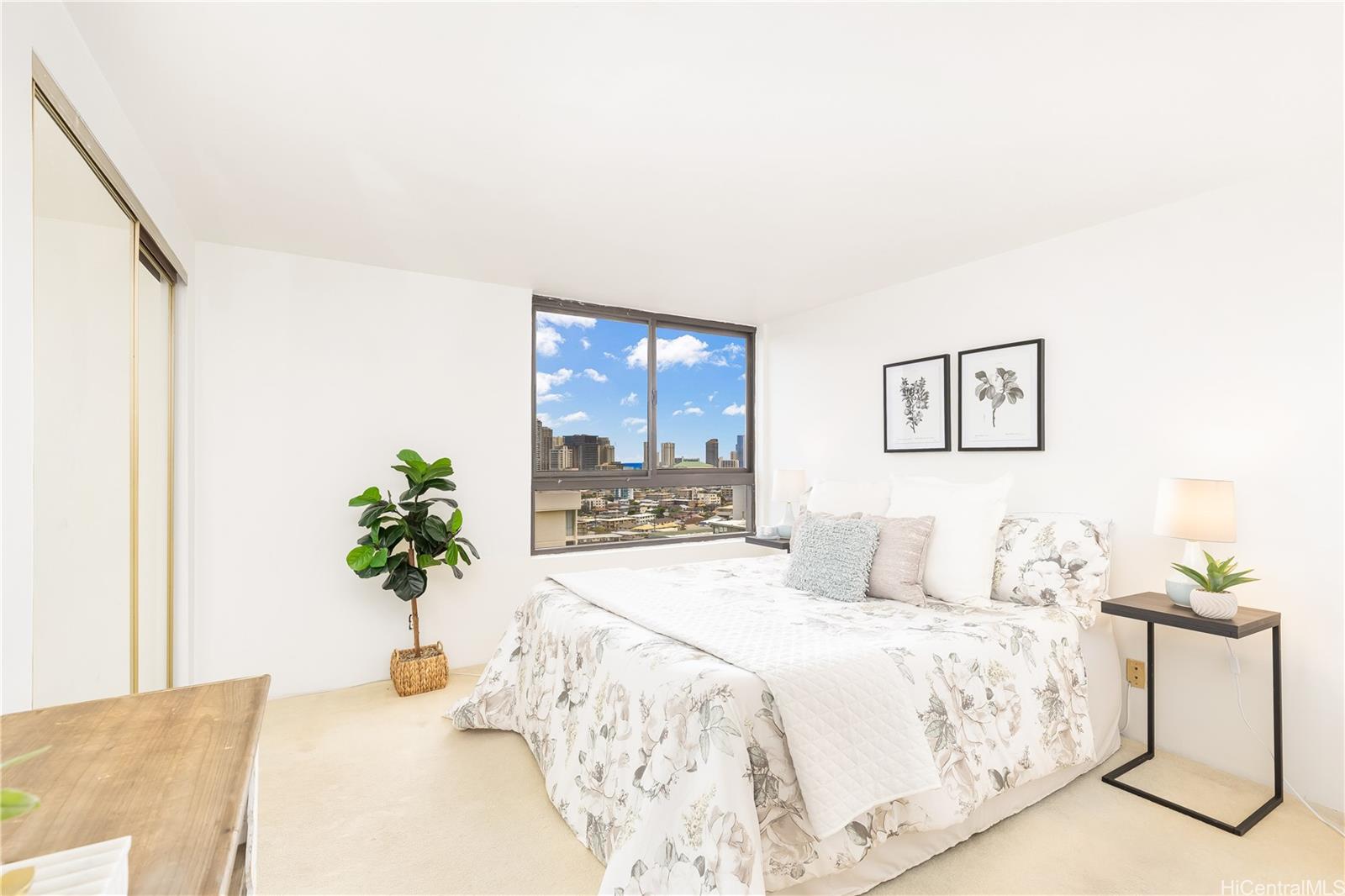 2724 Kahoaloha Lane  Unit 1906