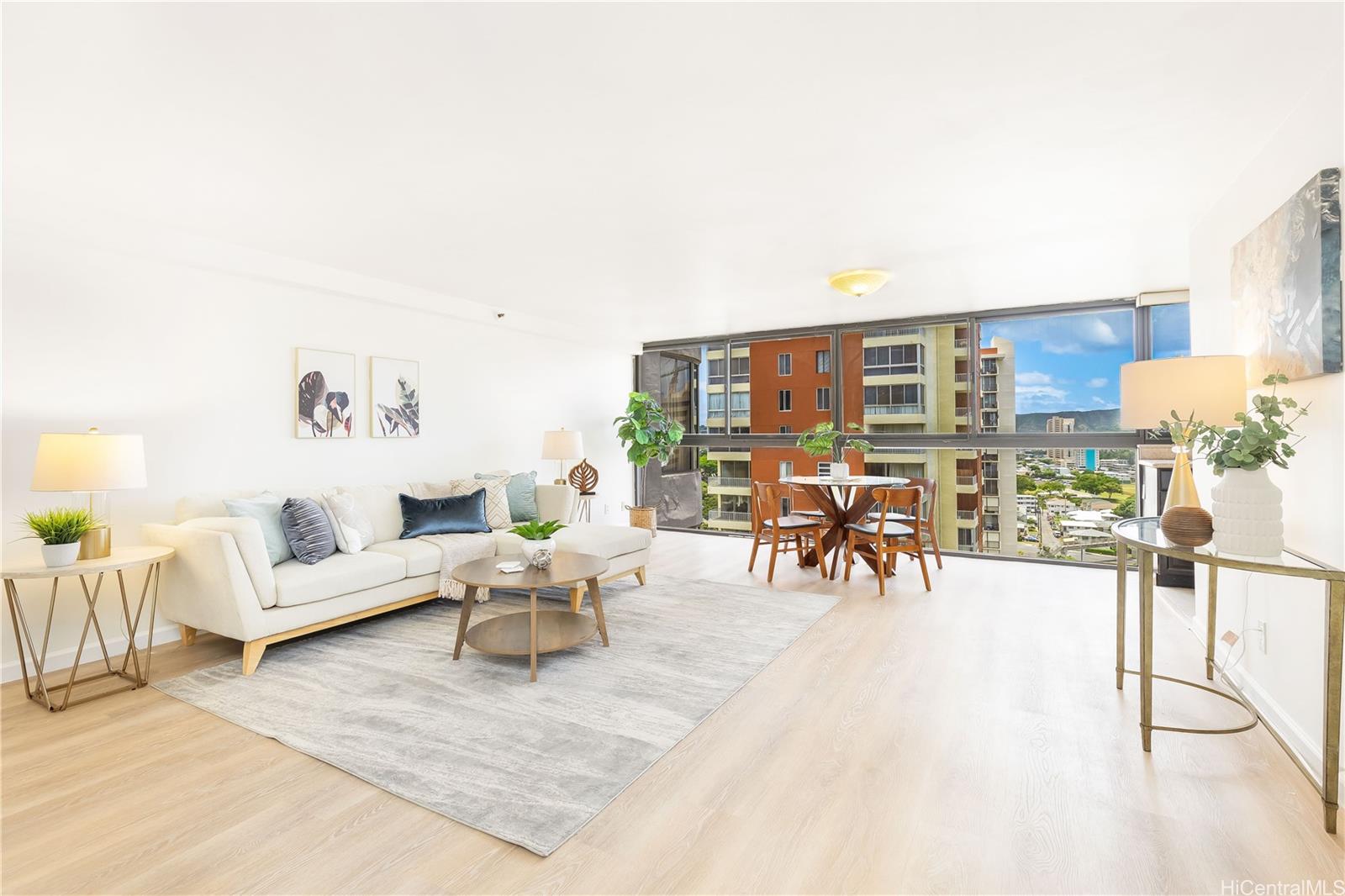 2724 Kahoaloha Lane  Unit 1906