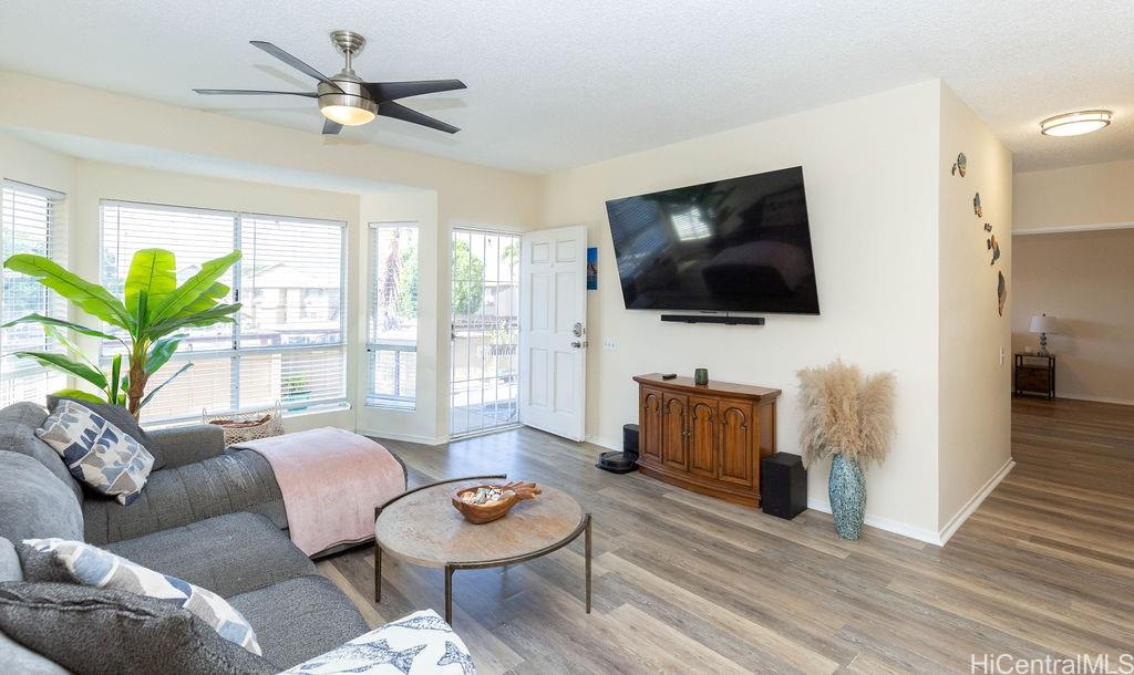 91-525 Puamaeole Street  Unit 37R