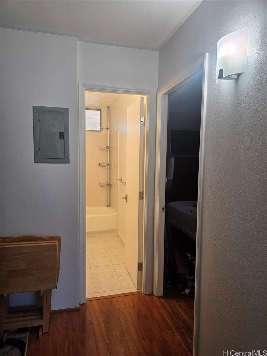 Photo 10 of 21