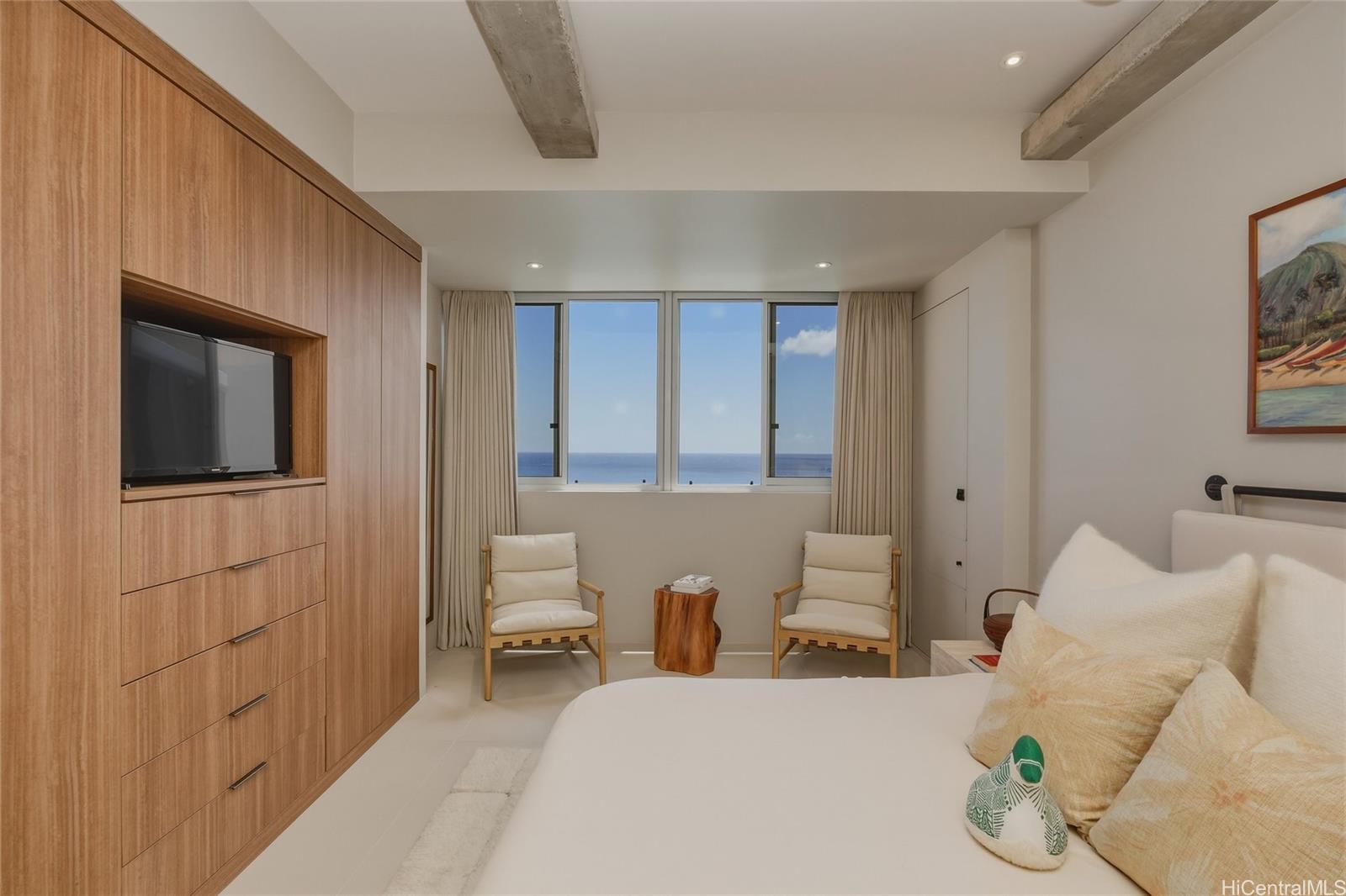 2969 Kalakaua Avenue  Unit 1201