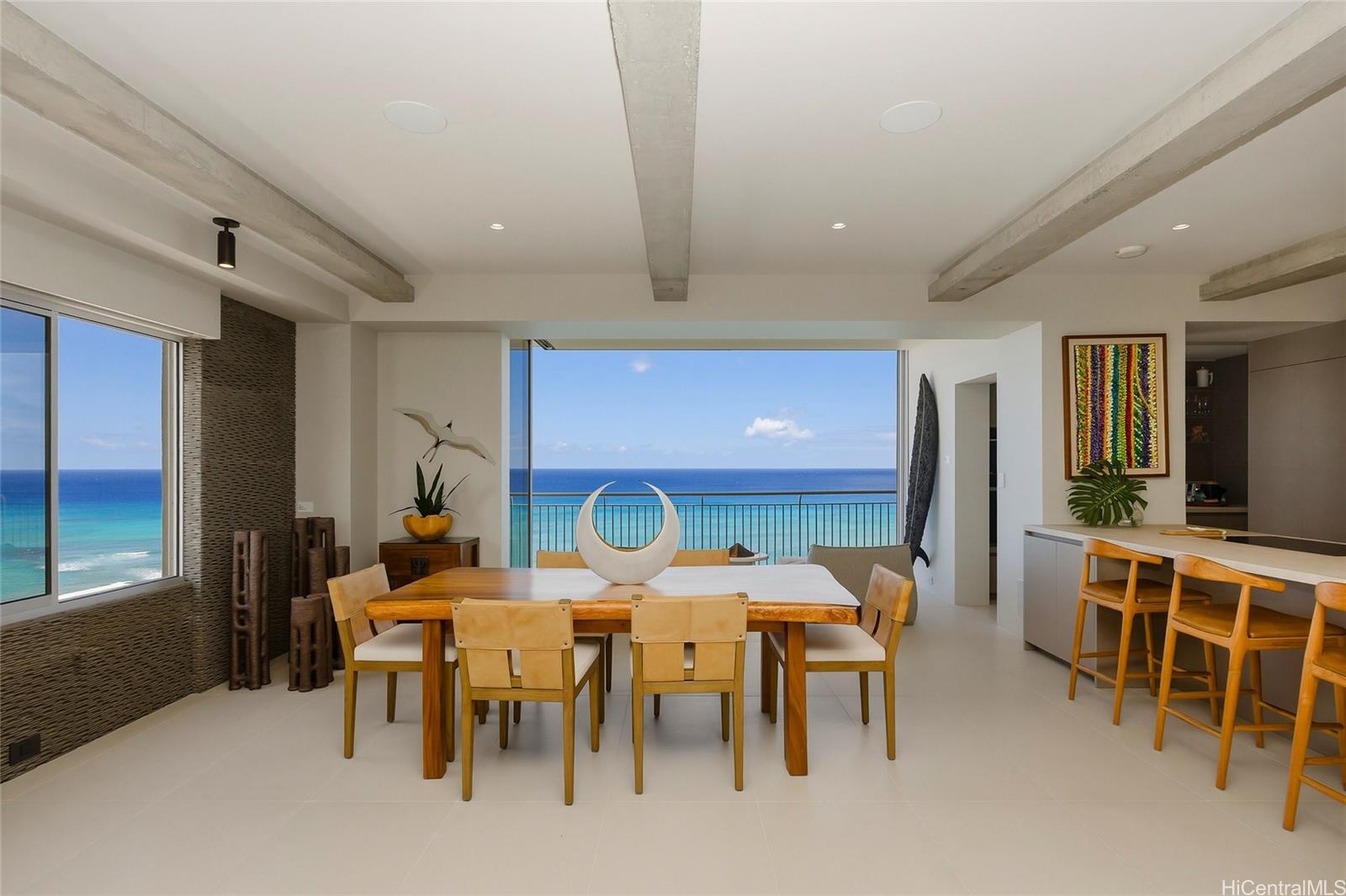 2969 Kalakaua Avenue  Unit 1201