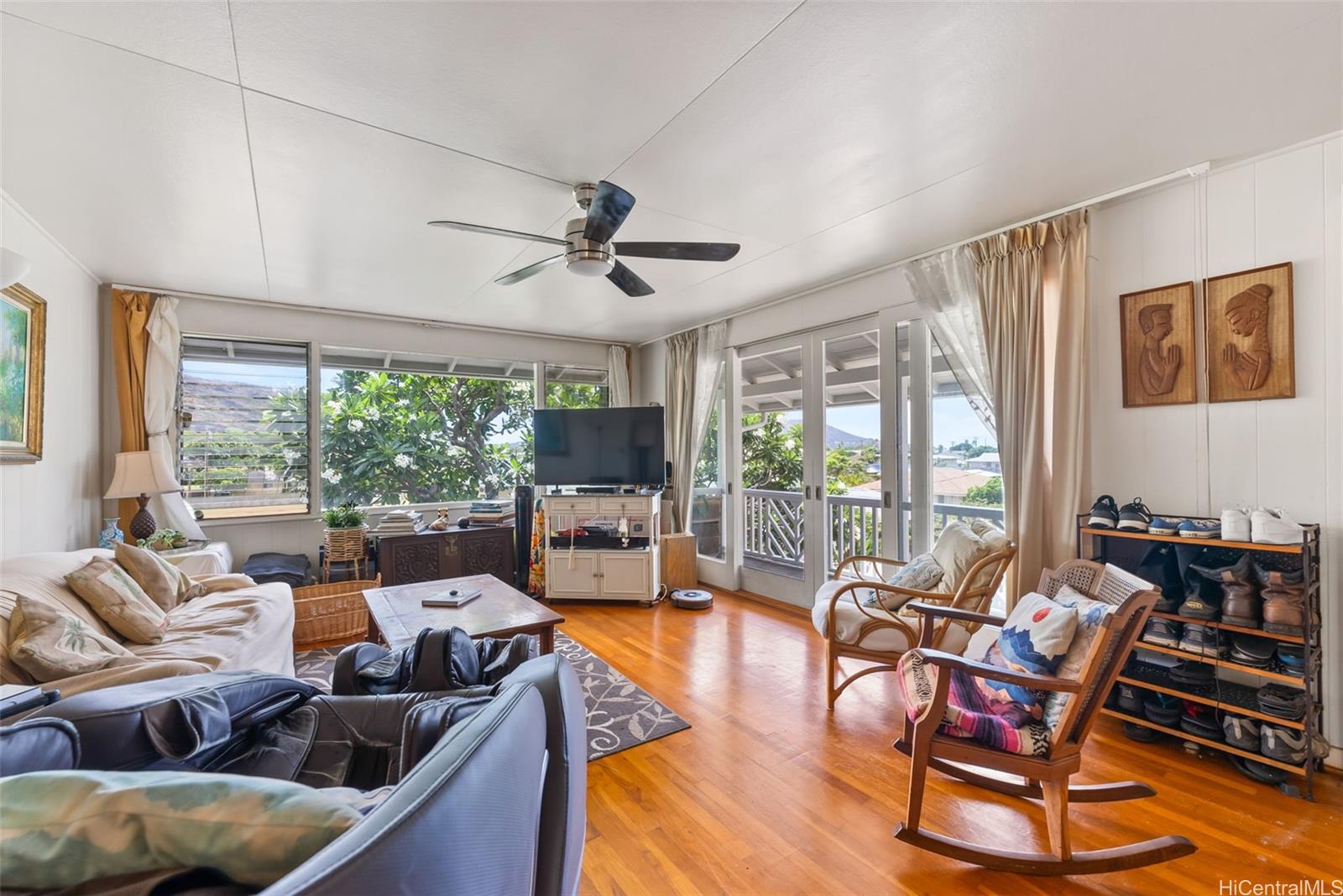 306 Moomuku Place