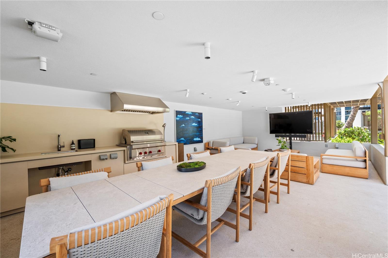 333 Ward Avenue  Unit 1713