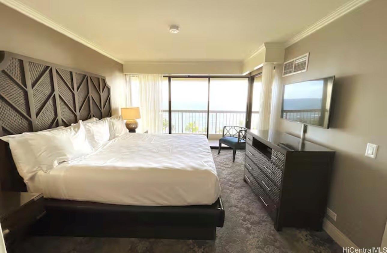2470 Kalakaua Avenue  Unit 903