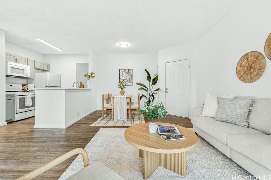 91-238 Hanapouli Circle  Unit 27I