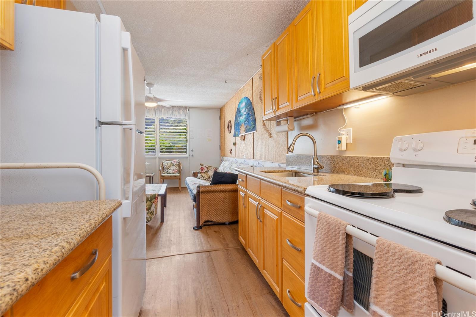 84-965 Farrington Highway  Unit A206