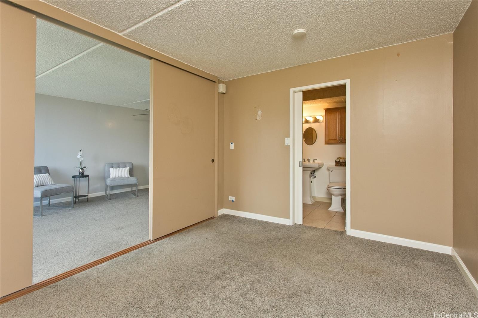 2029 Nuuanu Avenue  Unit 1605