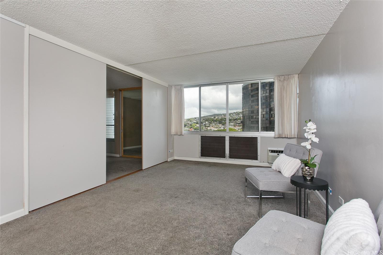 2029 Nuuanu Avenue  Unit 1605