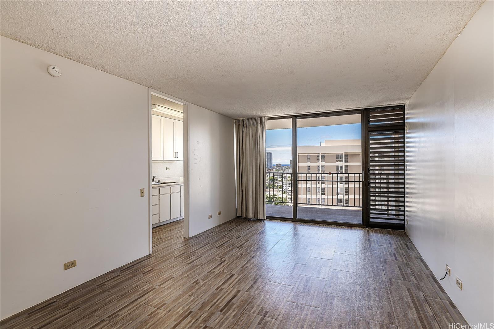 1630 Liholiho Street  Unit 1404