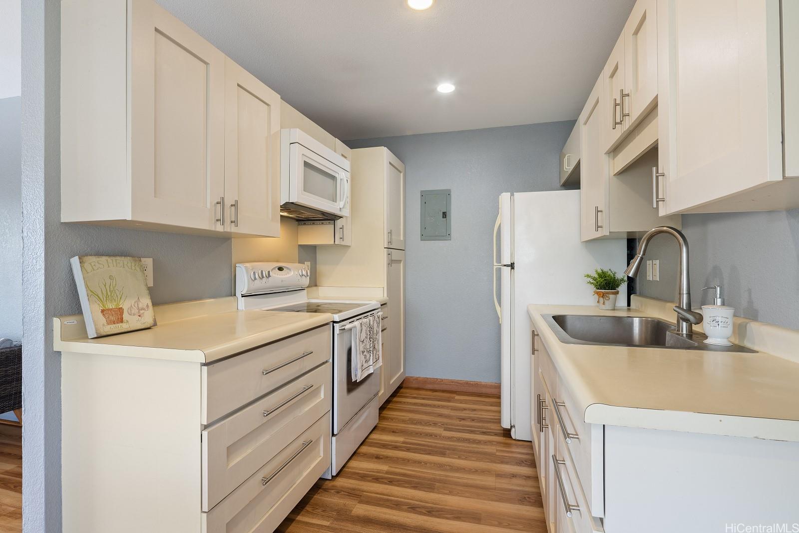 94-1037 Paha Place  Unit S-7