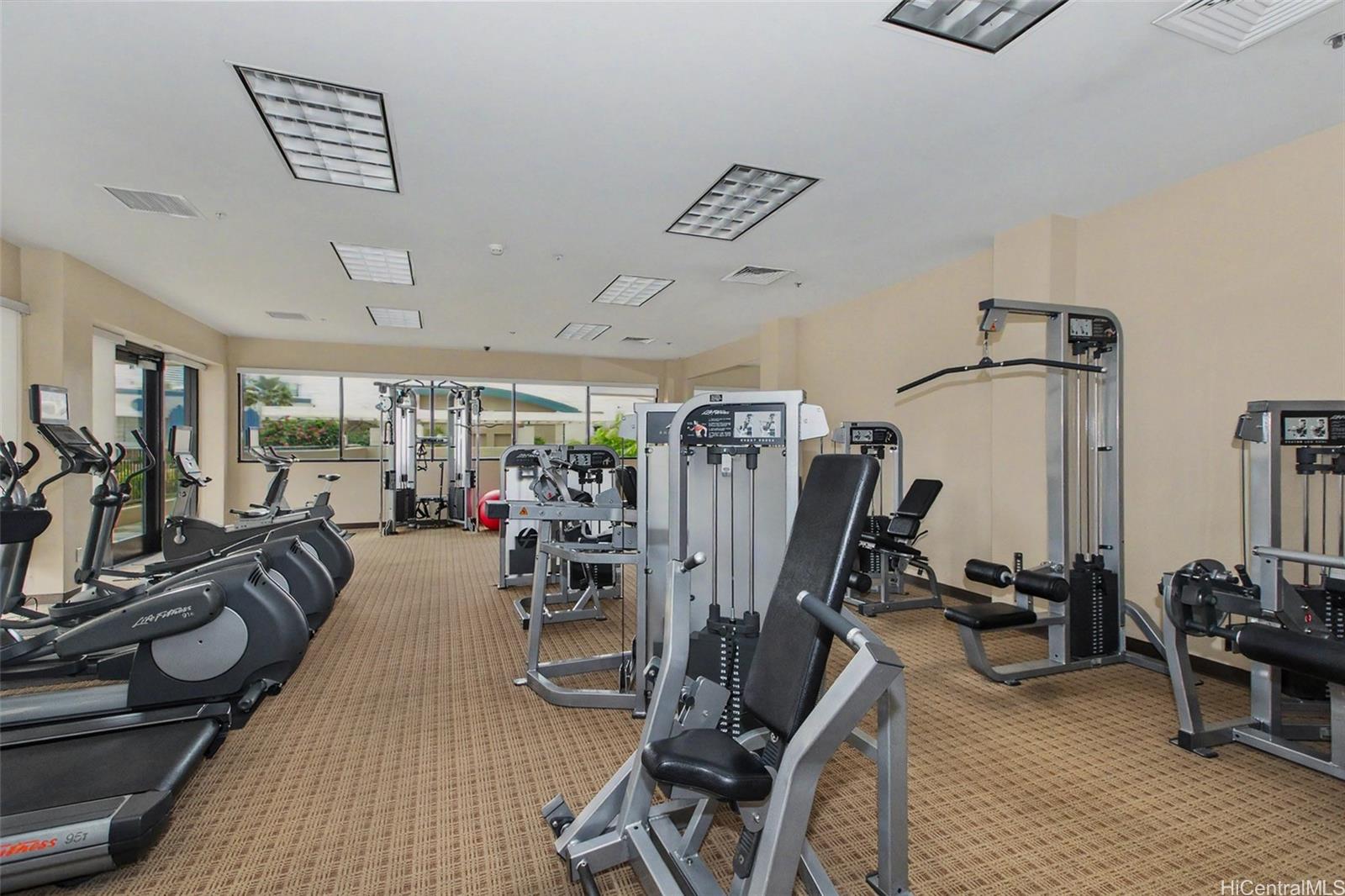 600 Queen Street  Unit 4005
