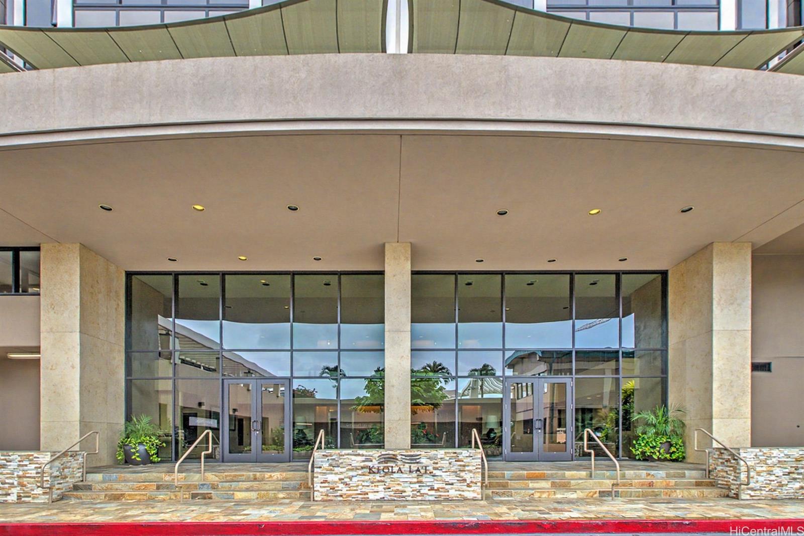600 Queen Street  Unit 4005