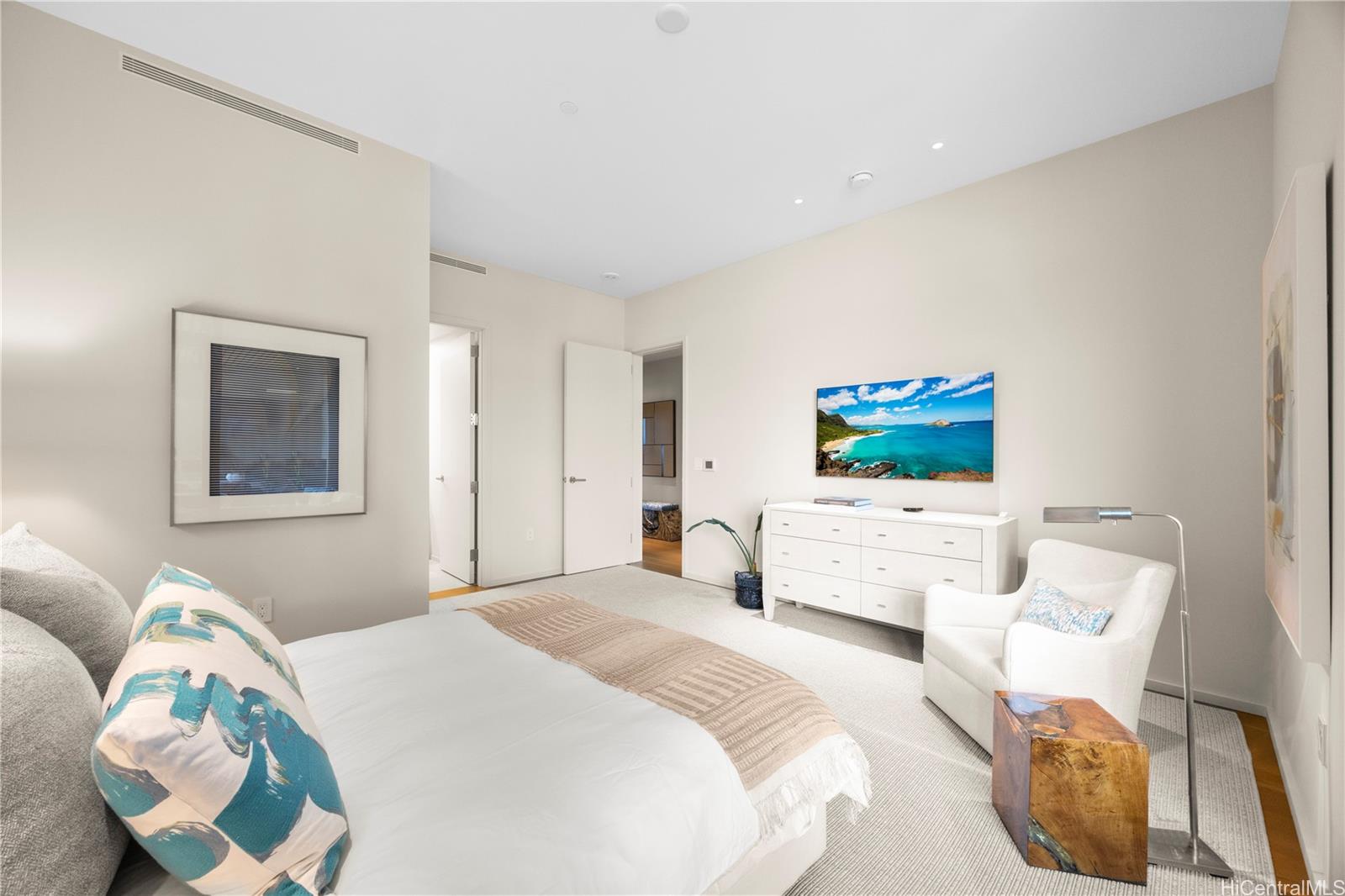 1388 Ala Moana Boulevard  Unit 8804