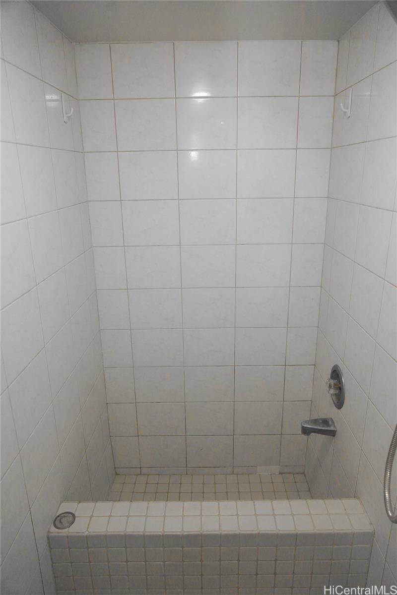 Photo 8 of 21