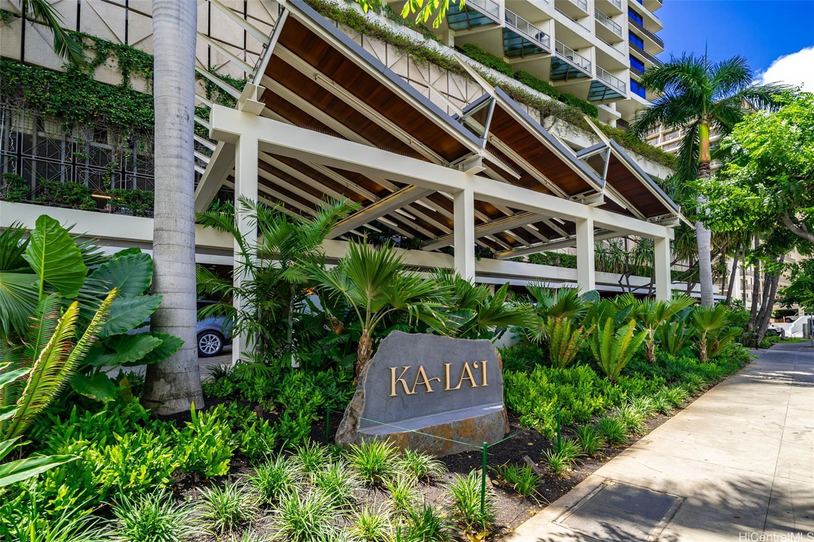 223 Saratoga Road  Unit 1008