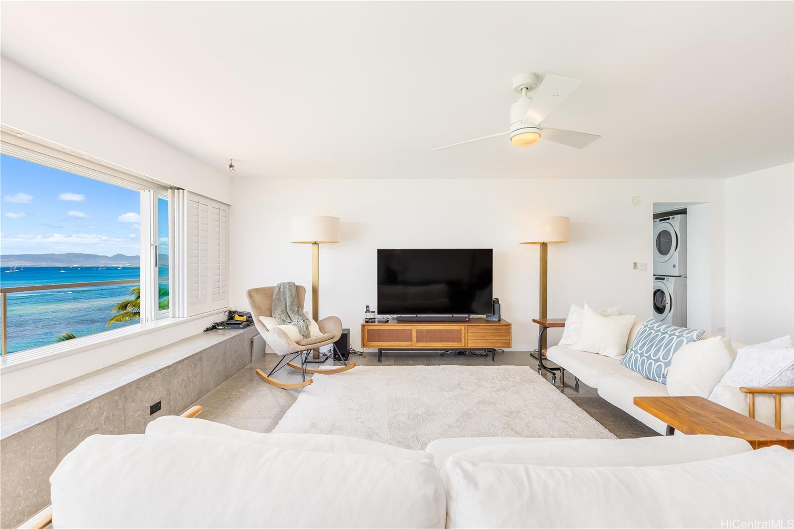 2895 Kalakaua Avenue  Unit 603/604