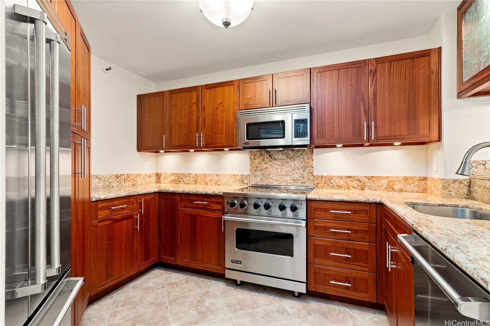 2101 Nuuanu Avenue  Unit I1002