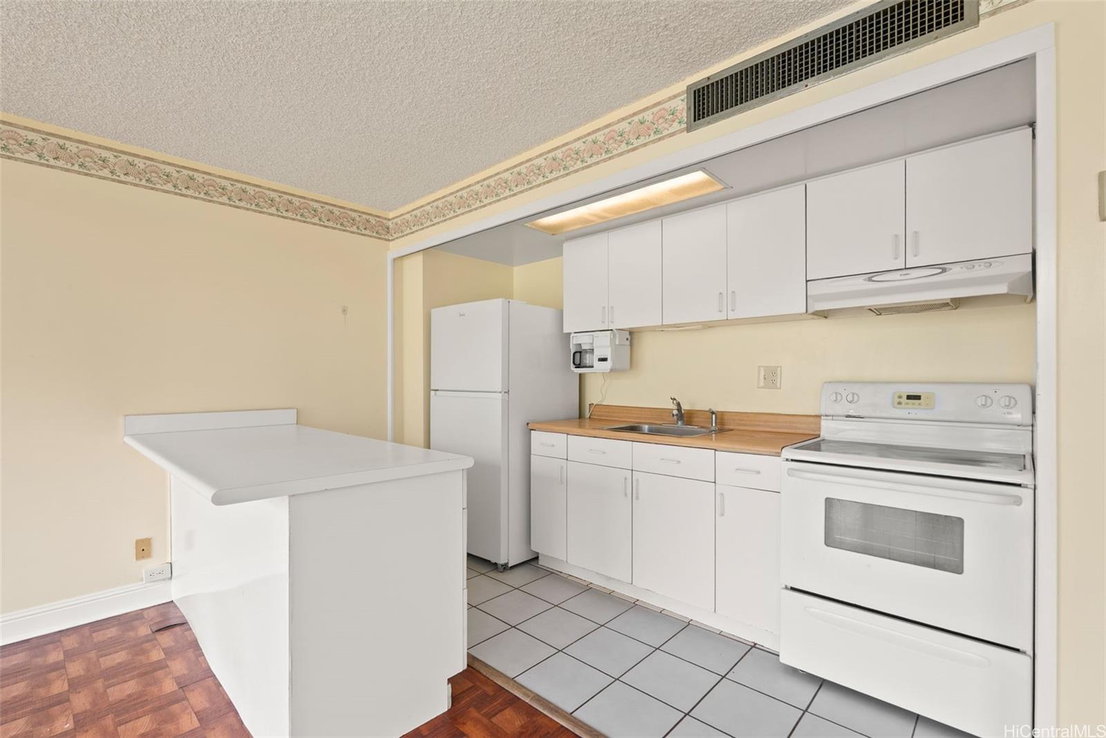 84-680 Kili Drive  Unit A704