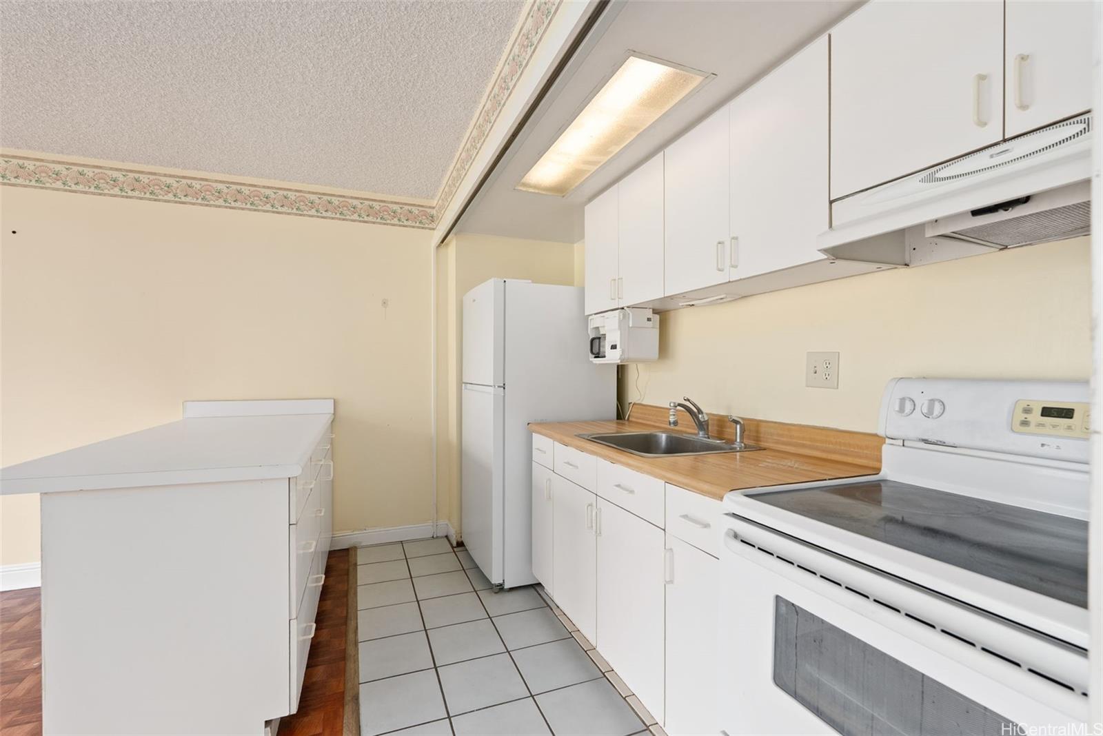 84-680 Kili Drive  Unit A704
