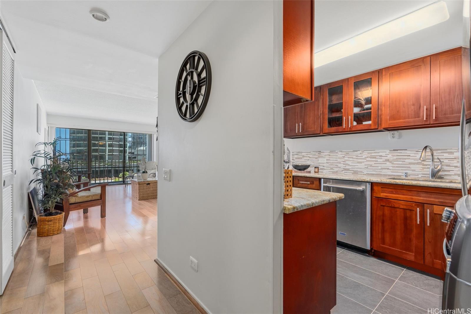 700 Richards Street  Unit 802