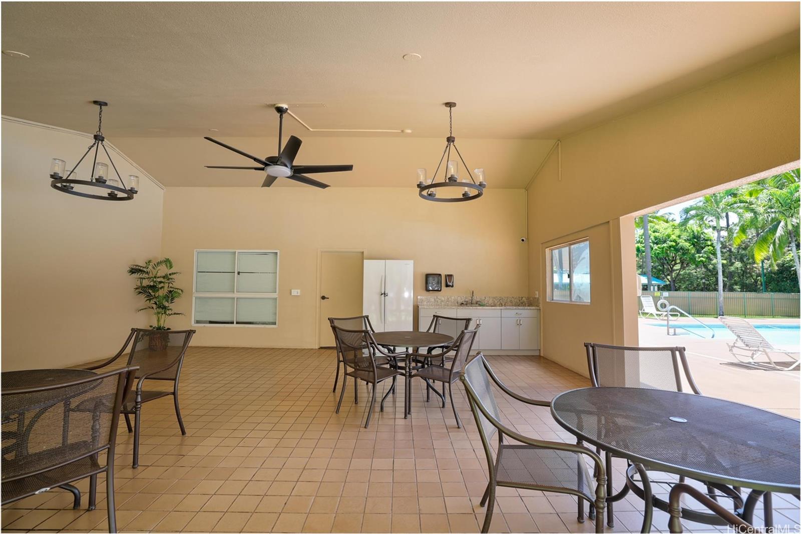 3009 Ala Makahala Place  Unit 213