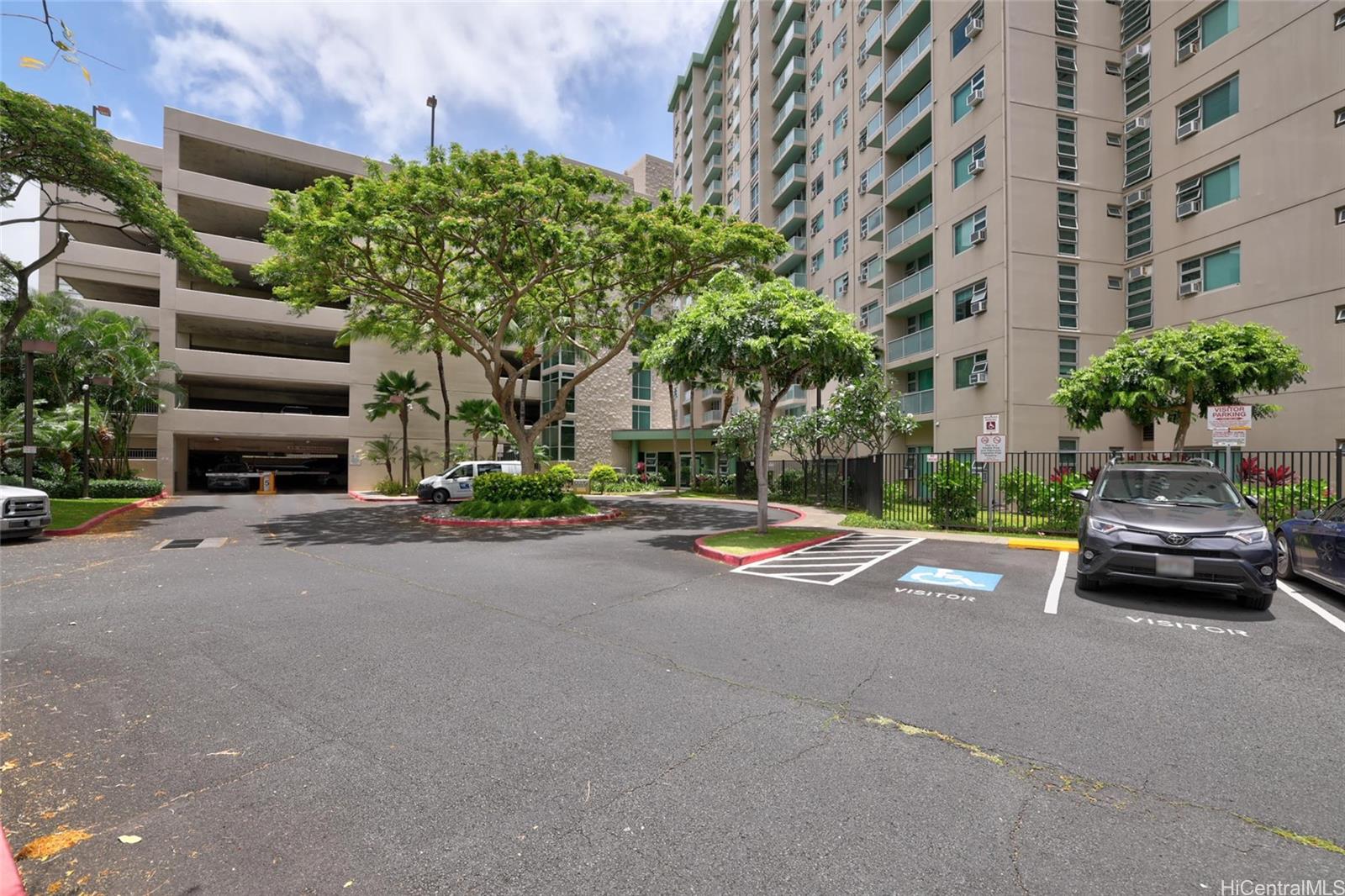 3009 Ala Makahala Place  Unit 213