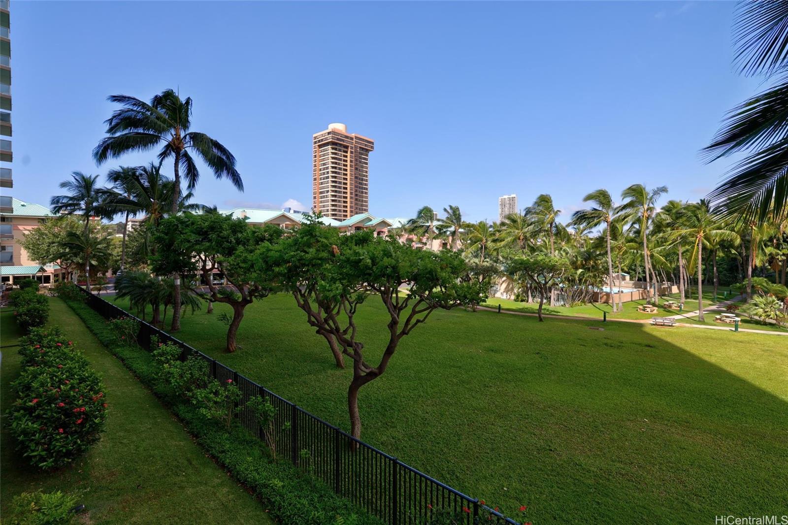 3009 Ala Makahala Place  Unit 213