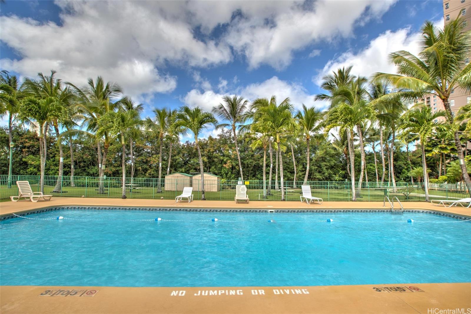 3009 Ala Makahala Place  Unit 213