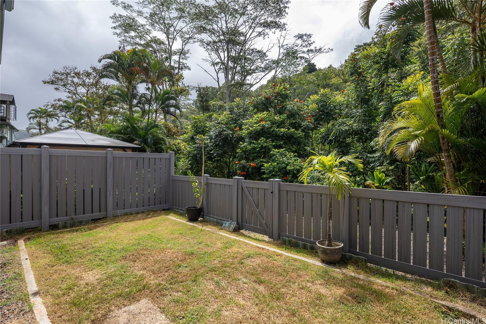 95-797 Wikao Street  Unit B105