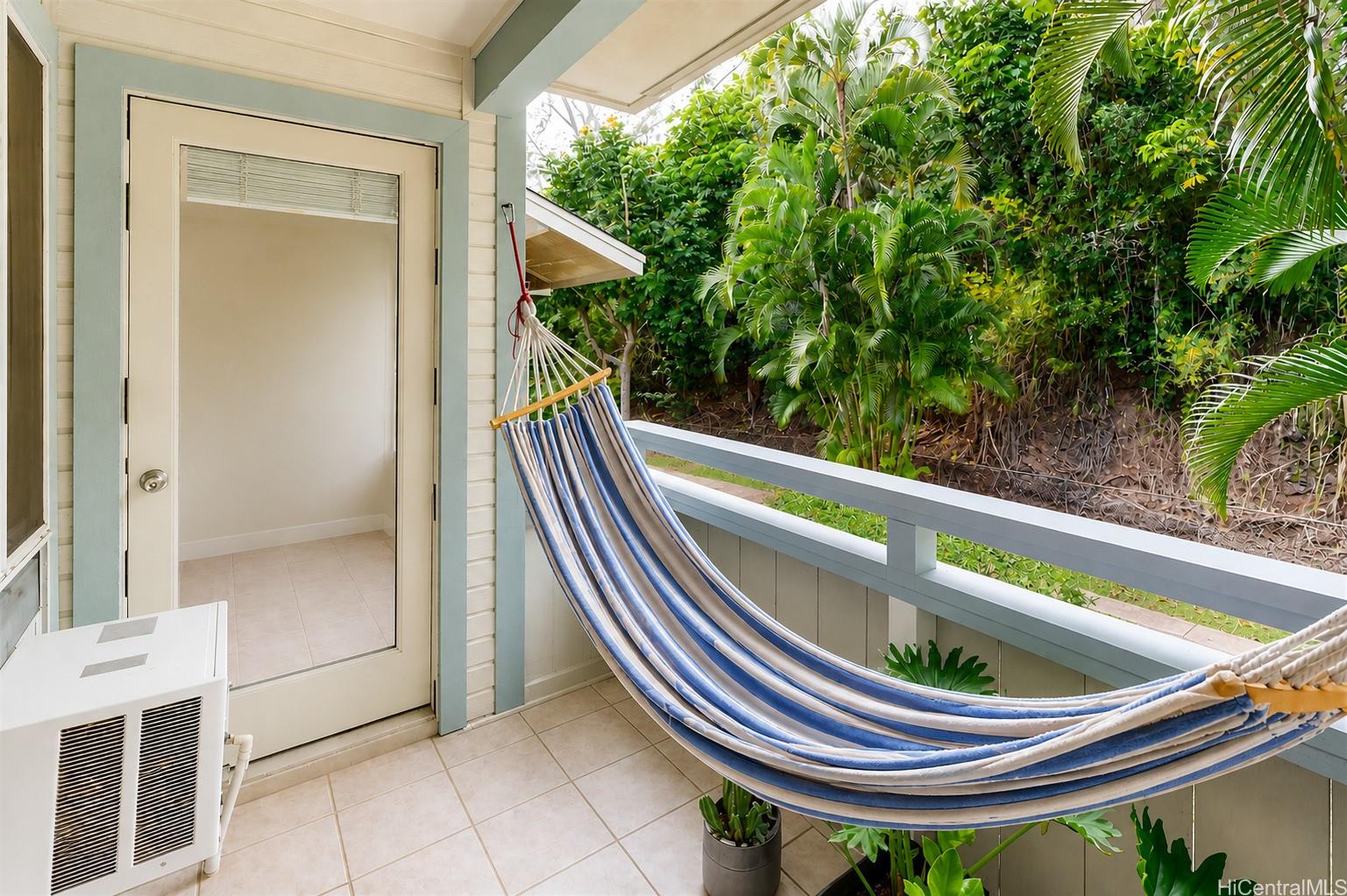 95-652 Wikao Street  Unit F203
