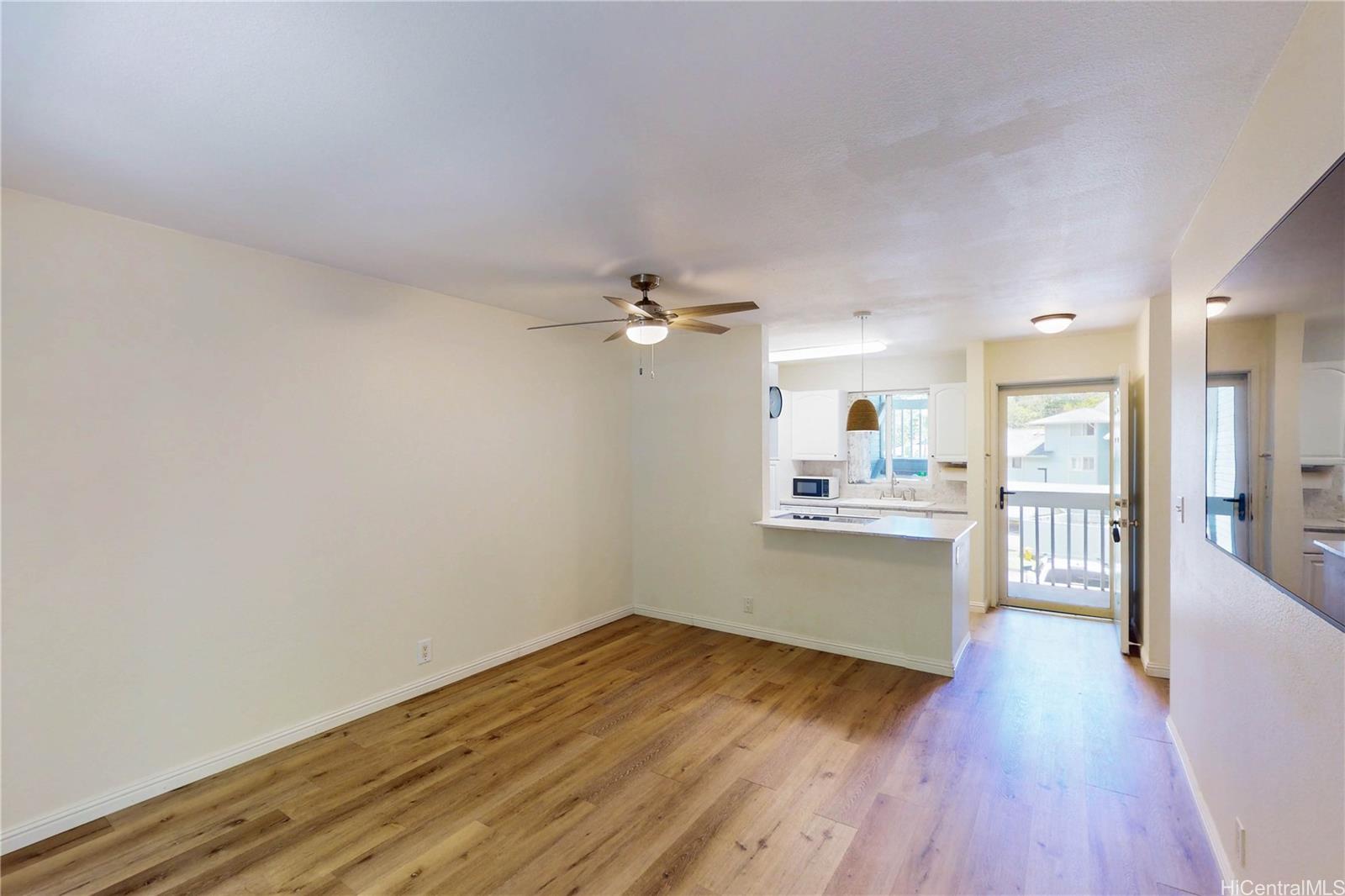95-652 Wikao Street  Unit F203