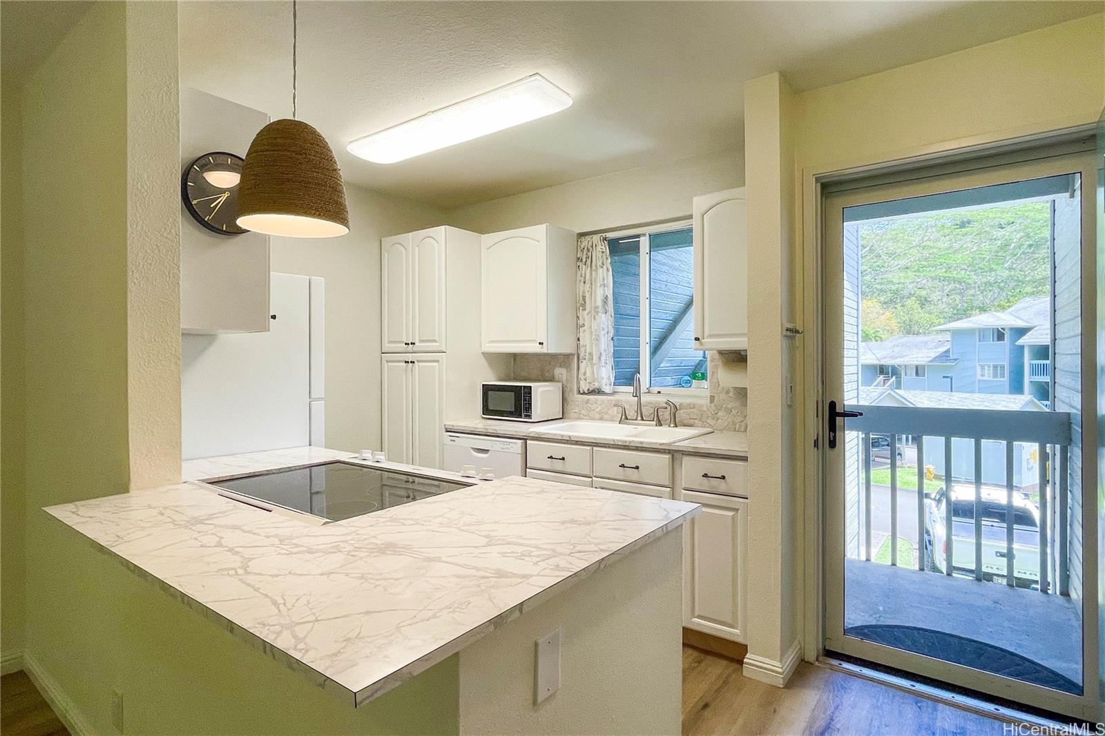 95-652 Wikao Street  Unit F203