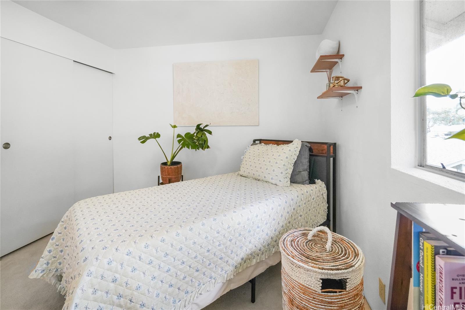 95-802 Wikao Street  Unit R202