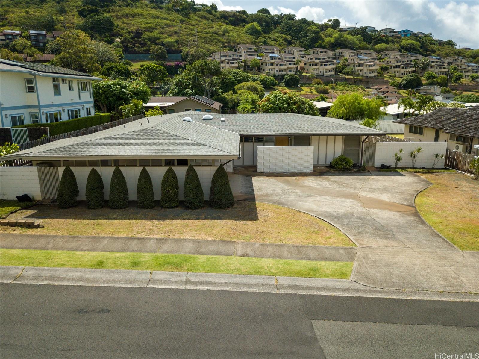 Photo 22 of 23