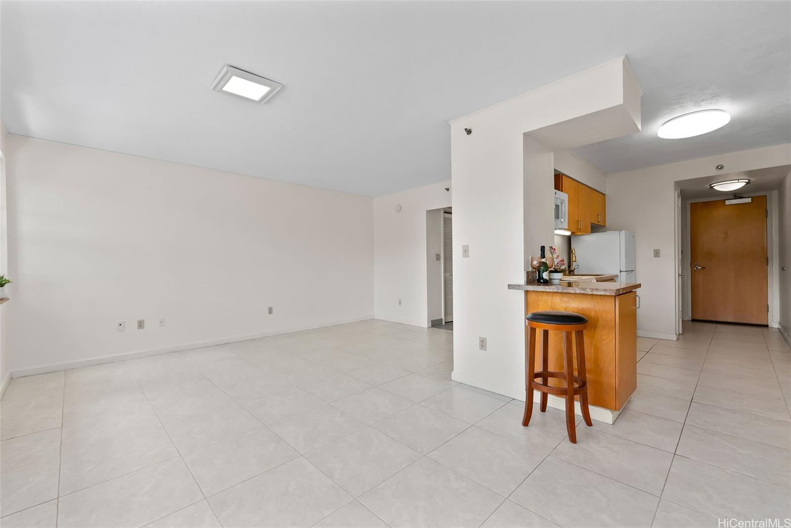 545 Queen Street  Unit 334