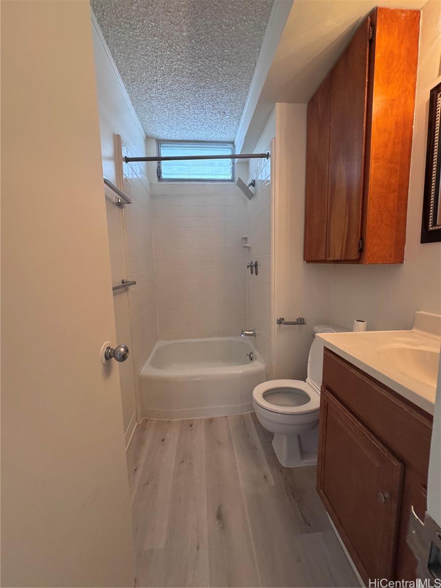 1714 Anapuni Street  Unit 304