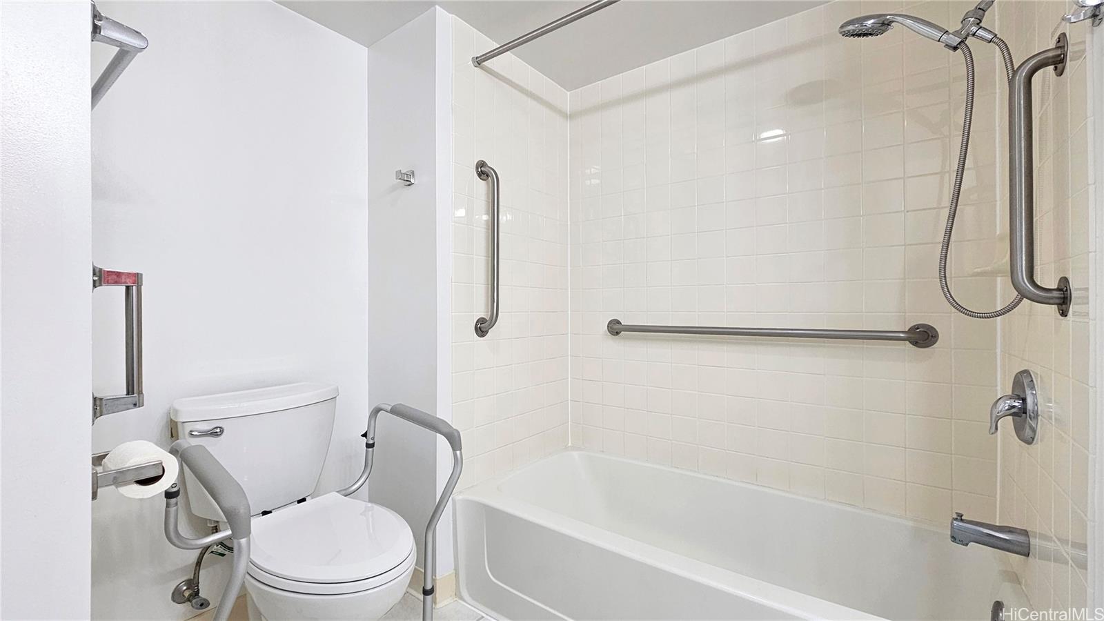 1314 Kalakaua Avenue  Unit 506