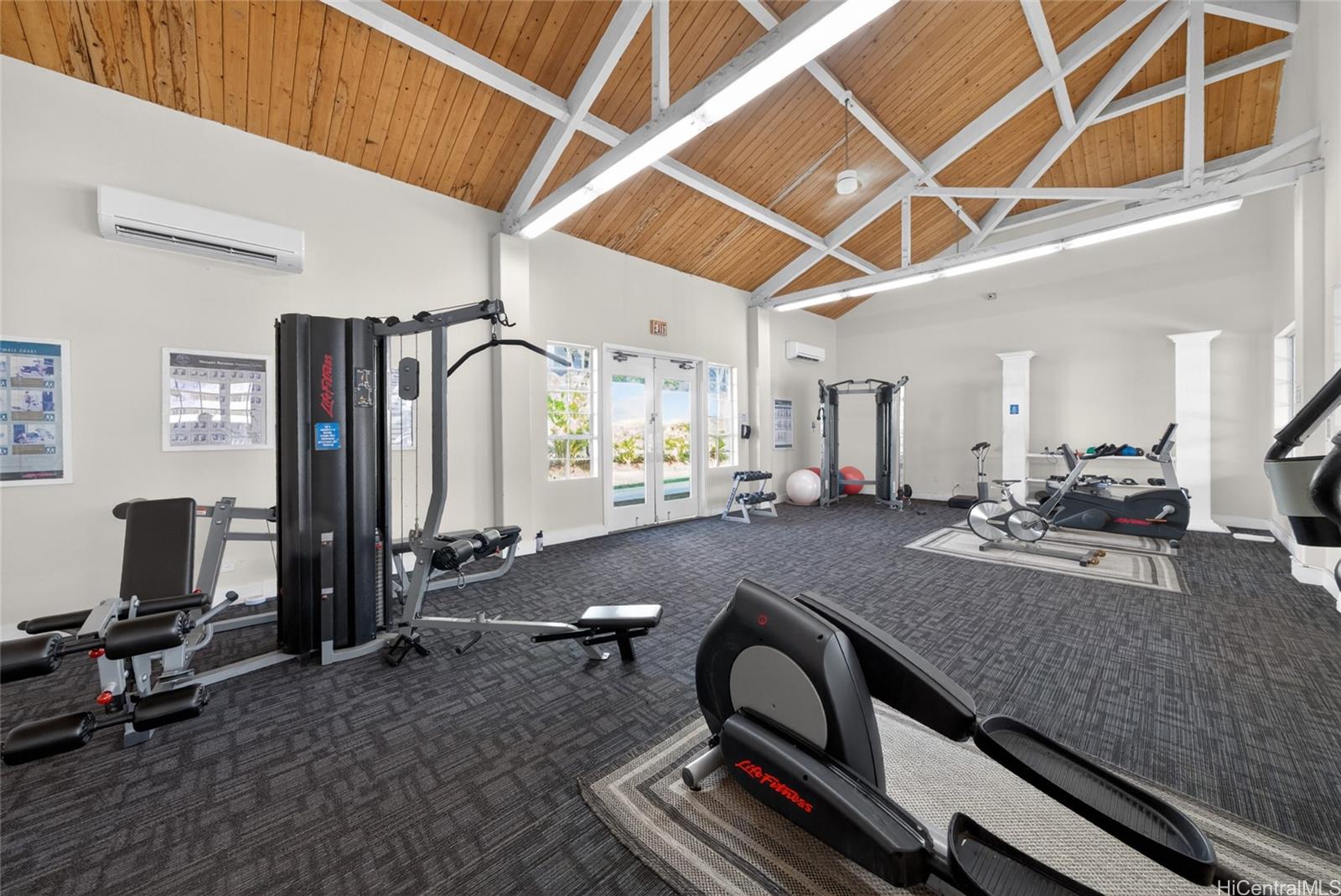 594 Mananai Place  Unit 21W