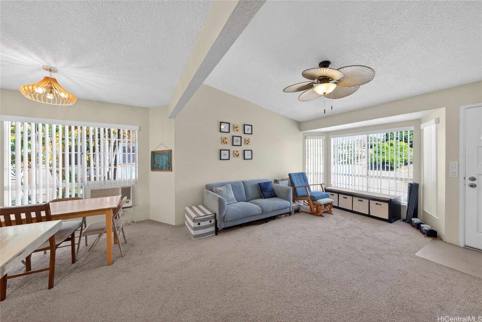 594 Mananai Place  Unit 21W