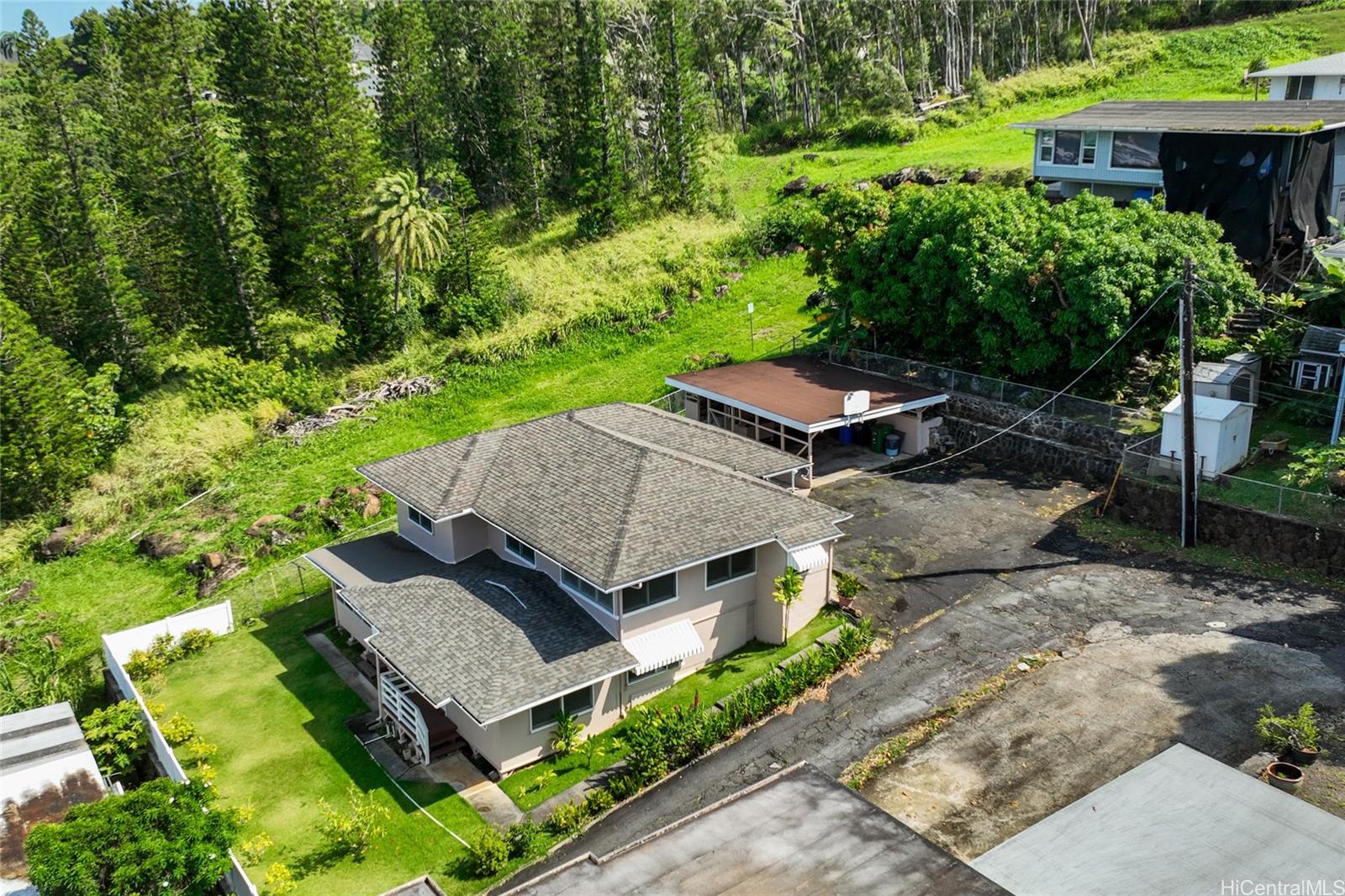 1328 Mamalu Street A