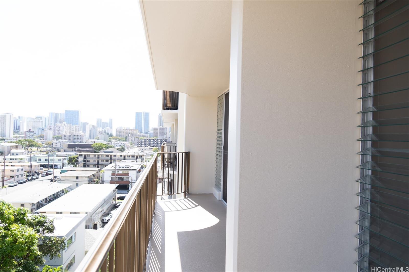2121 Algaroba Street  Unit 707