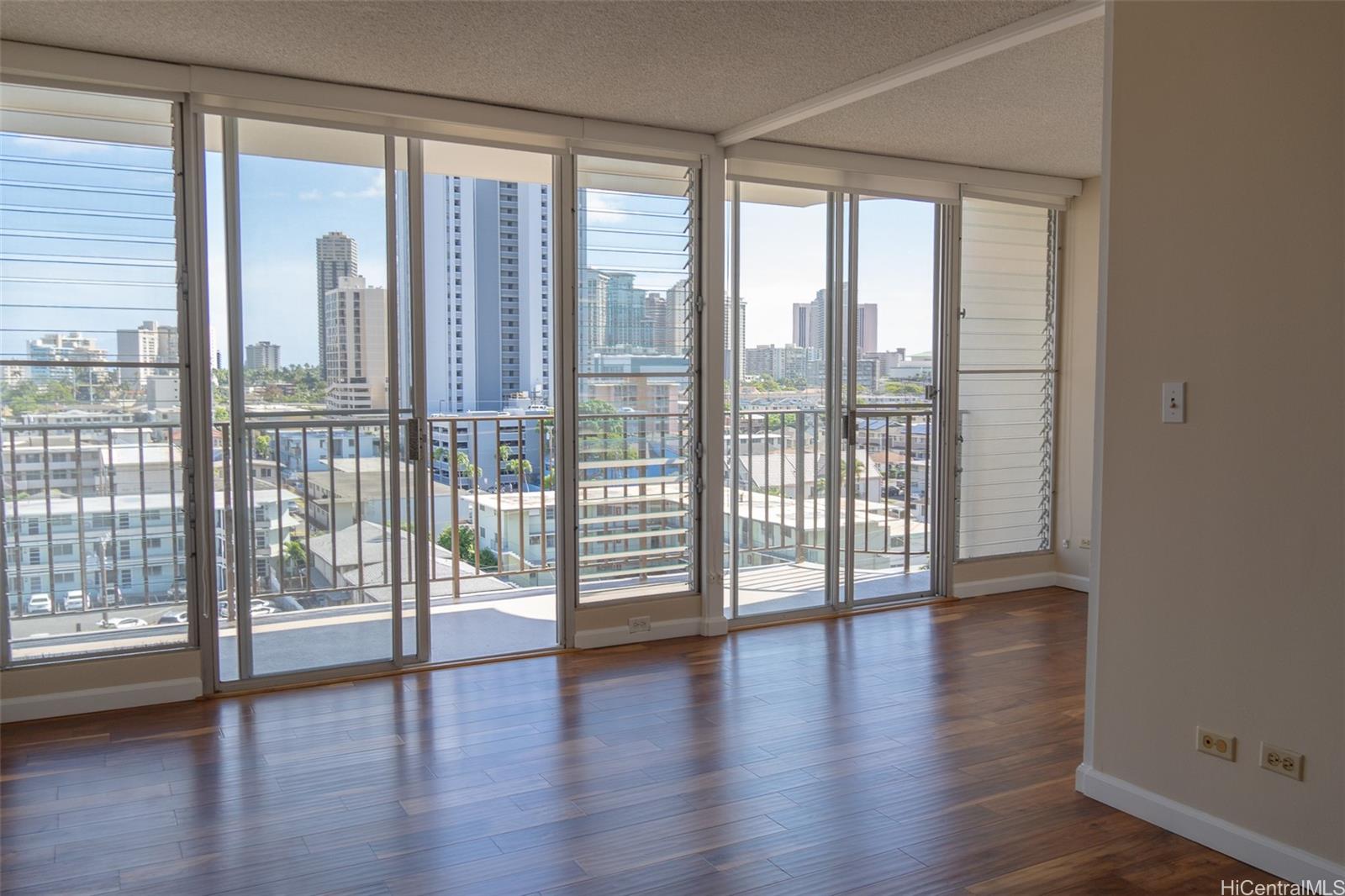 2121 Algaroba Street  Unit 707