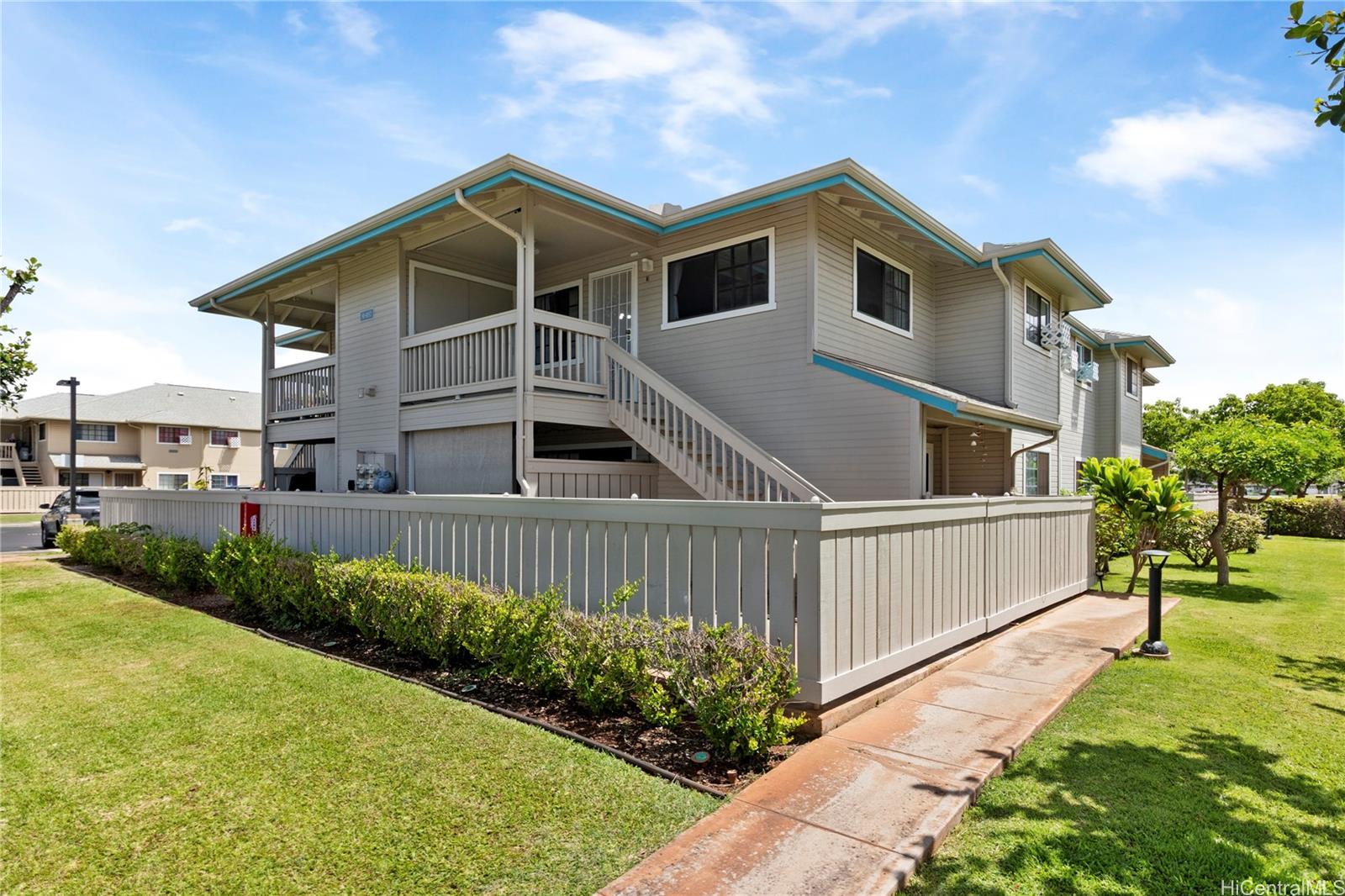 91-1032 Kaiau Avenue  Unit 8E