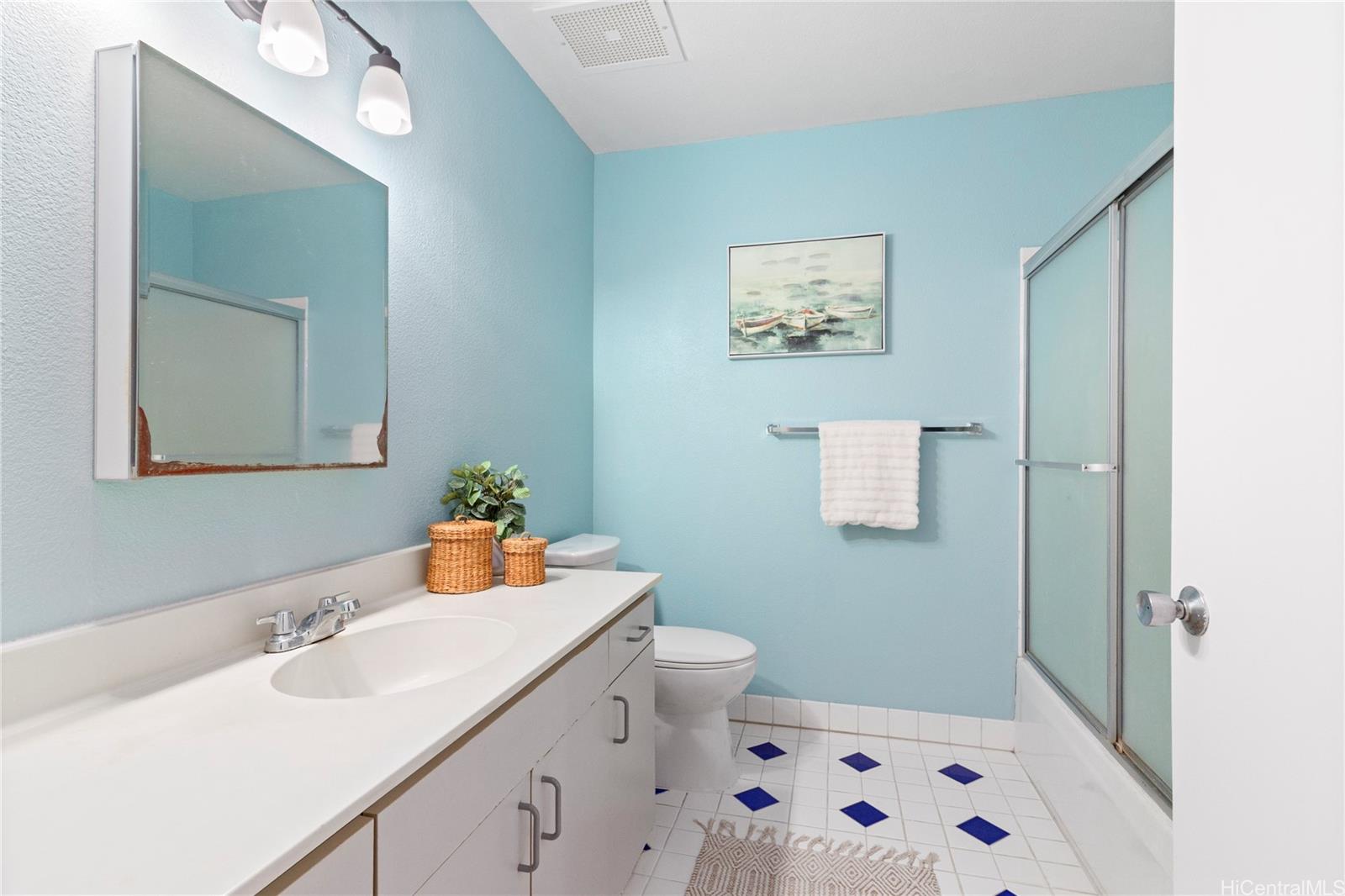 91-1032 Kaiau Avenue  Unit 8E