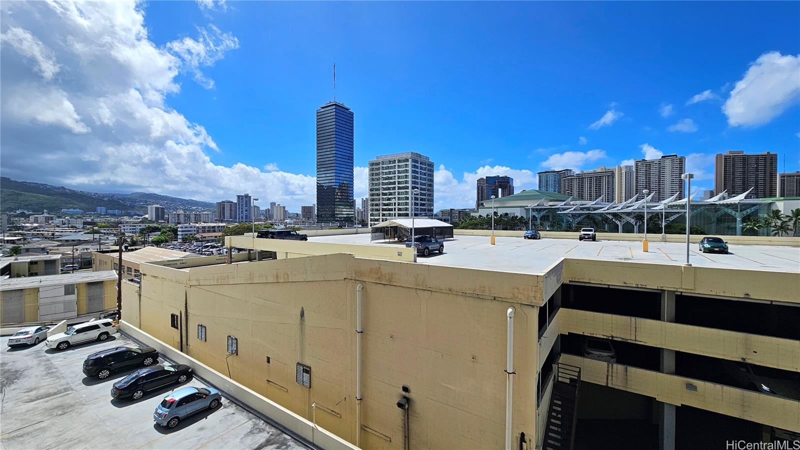 1655 Makaloa Street  Unit 710