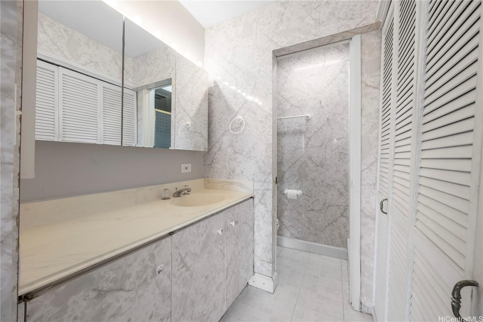 1717 Ala Wai Boulevard  Unit 1507